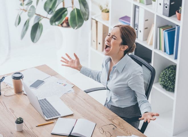 Женщины чаще "стрессуют" в реалиях пандемии: как это влияет на духовное и физическое здоровье? - Health is Wealth