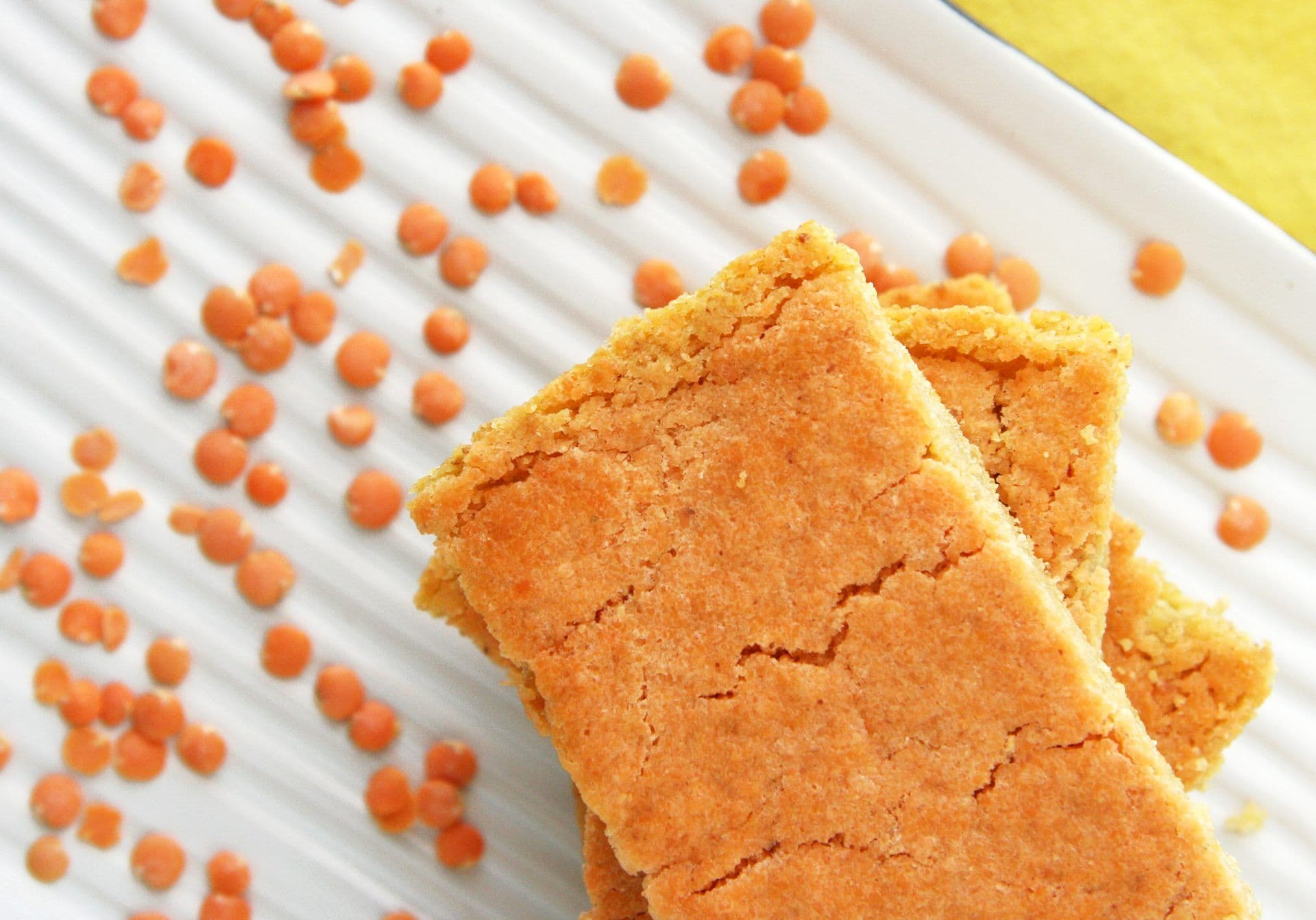 Хліб з червоної сочевиці